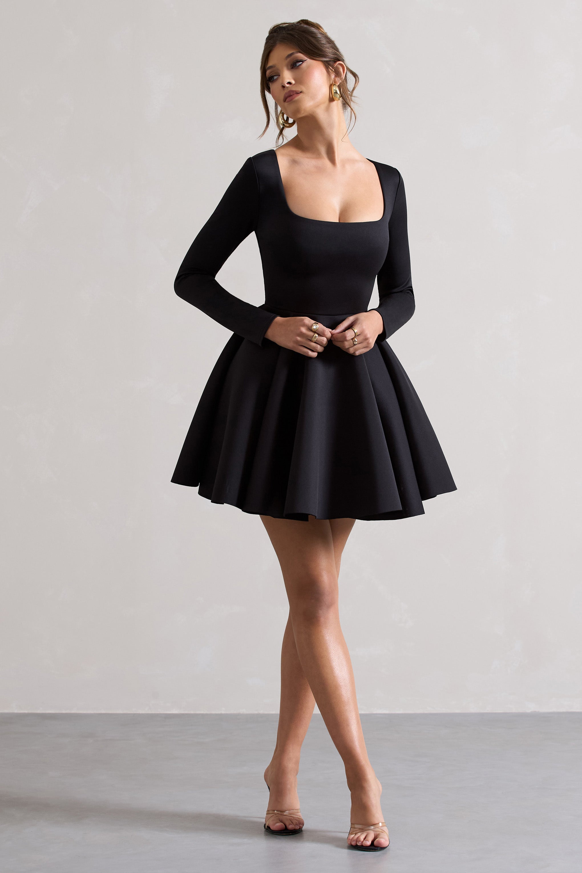 Winslet | Schwarzes Mini-Skaterkleid mit eckigem Ausschnitt