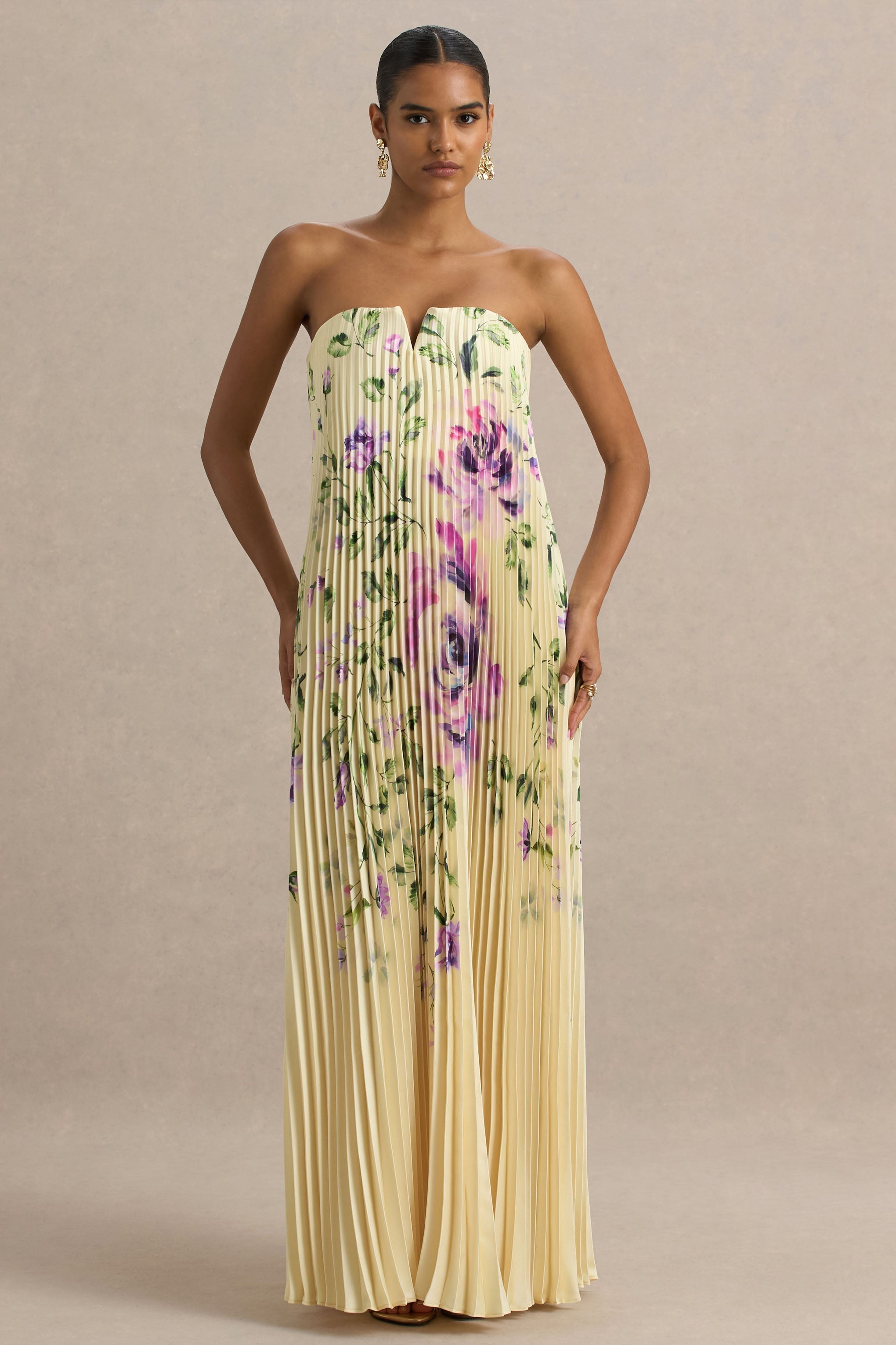 Bergamot | Maxikleid aus Satin mit Rosenmuster und Sweetheart-Ausschnitt.