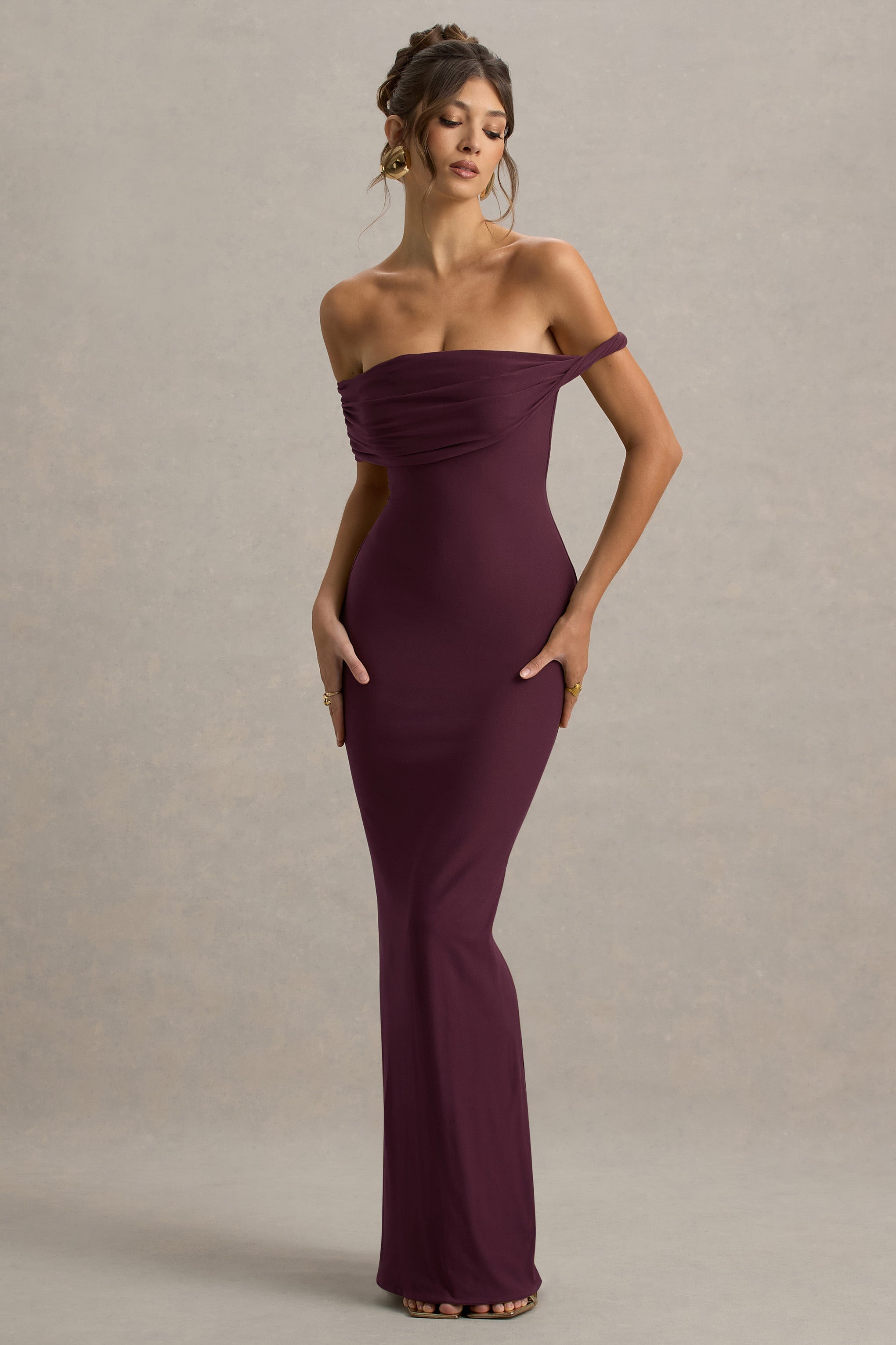 Melika | Bordeauxrotes, verdrehtes Bardot-Maxikleid