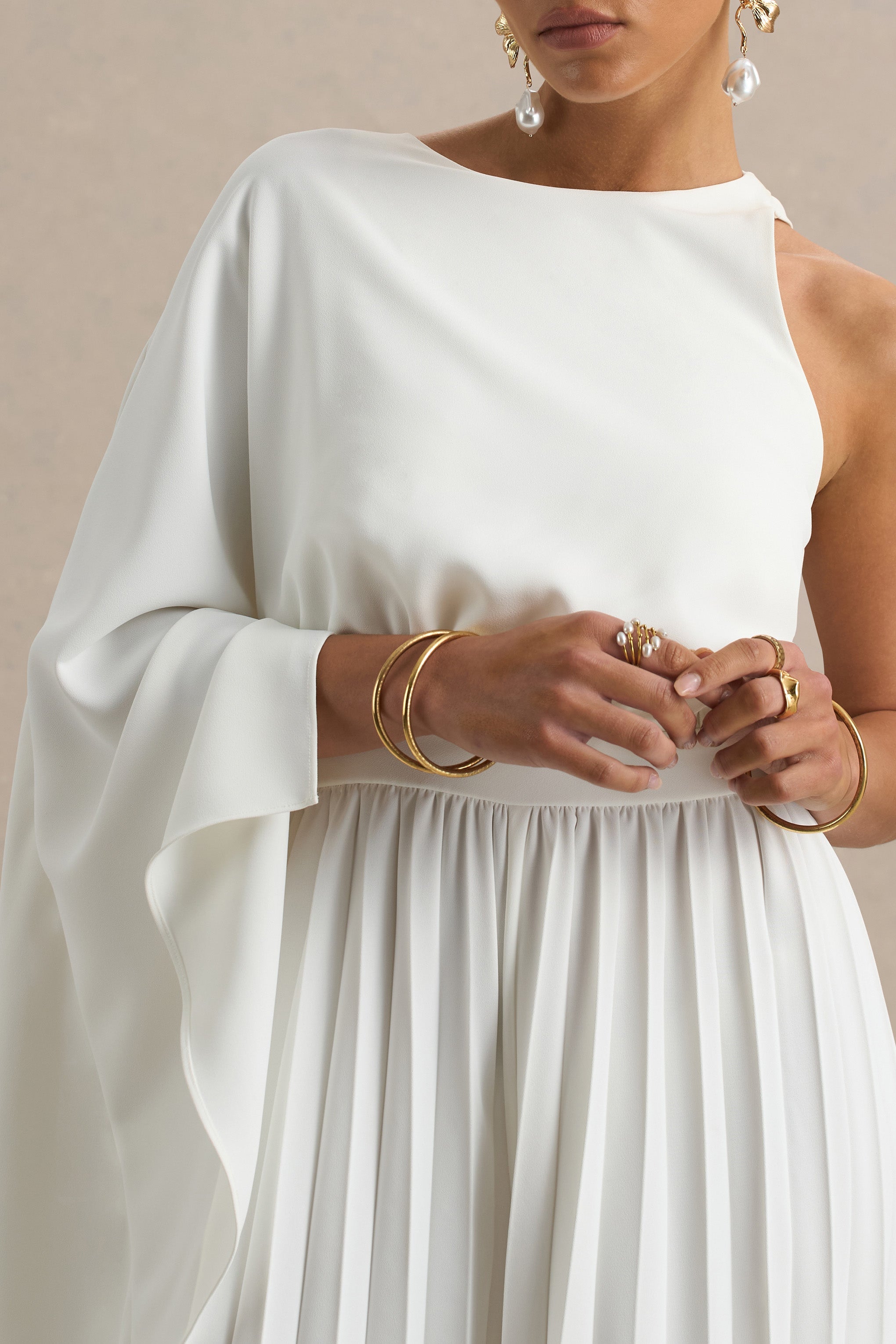 Paradise | Weißer Jumpsuit mit Cape-Ärmeln
