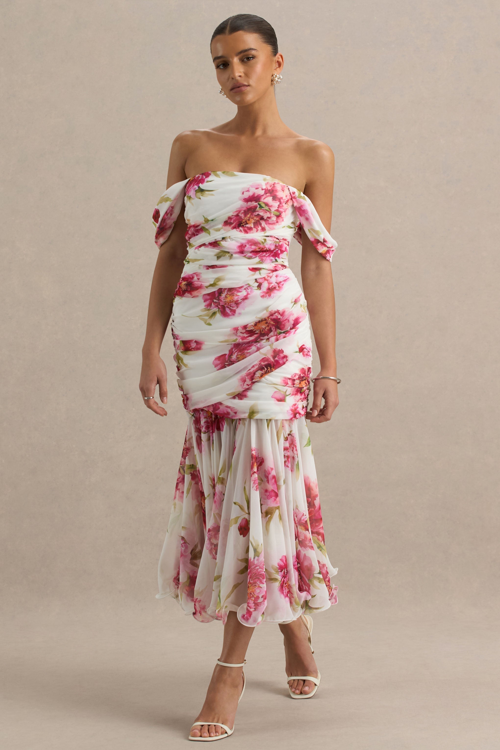 Madelyn | Cremefarbenes Maxikleid mit Blumenmuster, Bardot-Ausschnitt und kurzen Ärmeln
