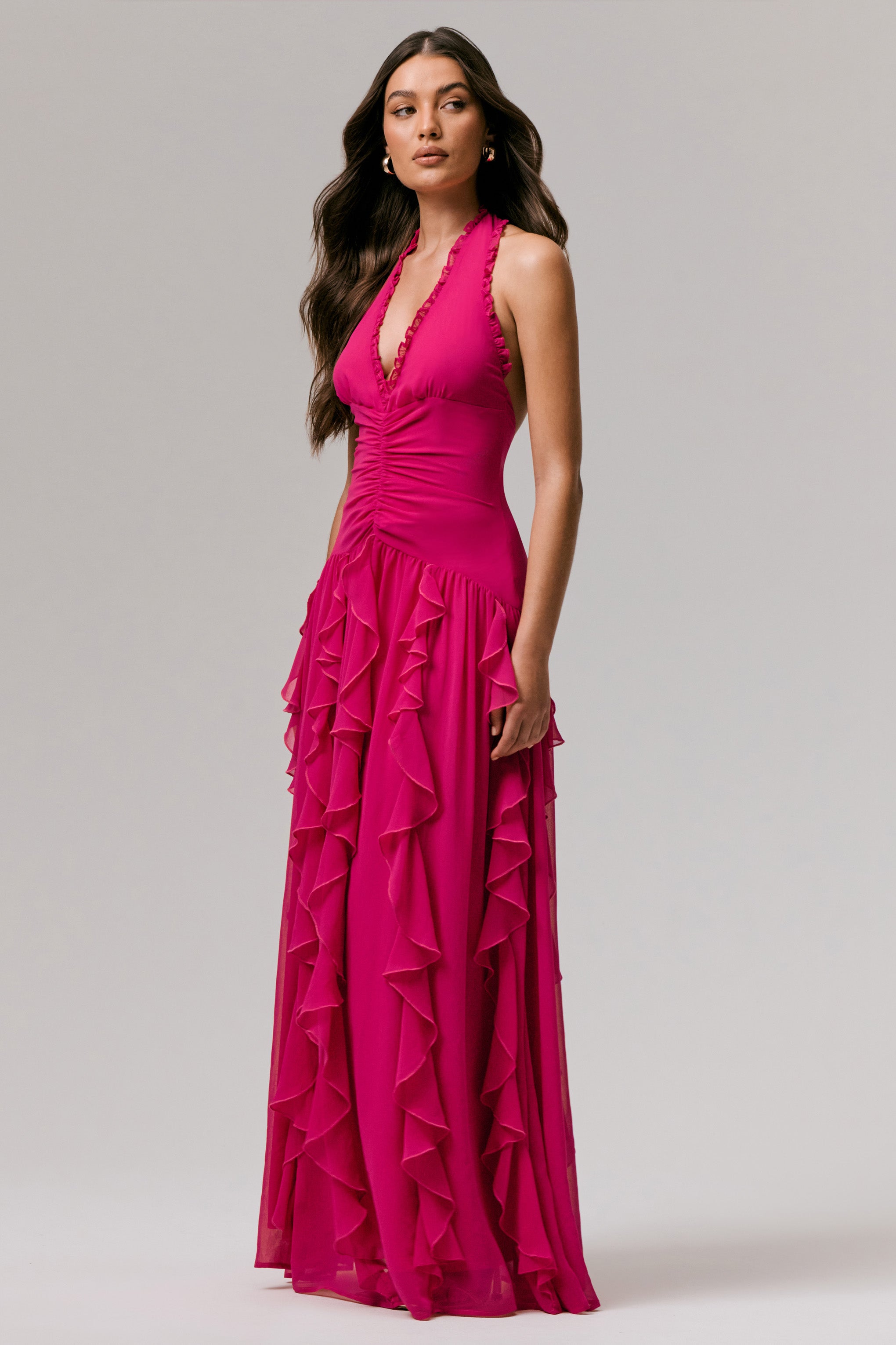 Bea | Knallpinkes Maxikleid mit tiefem V-Ausschnitt und Volants