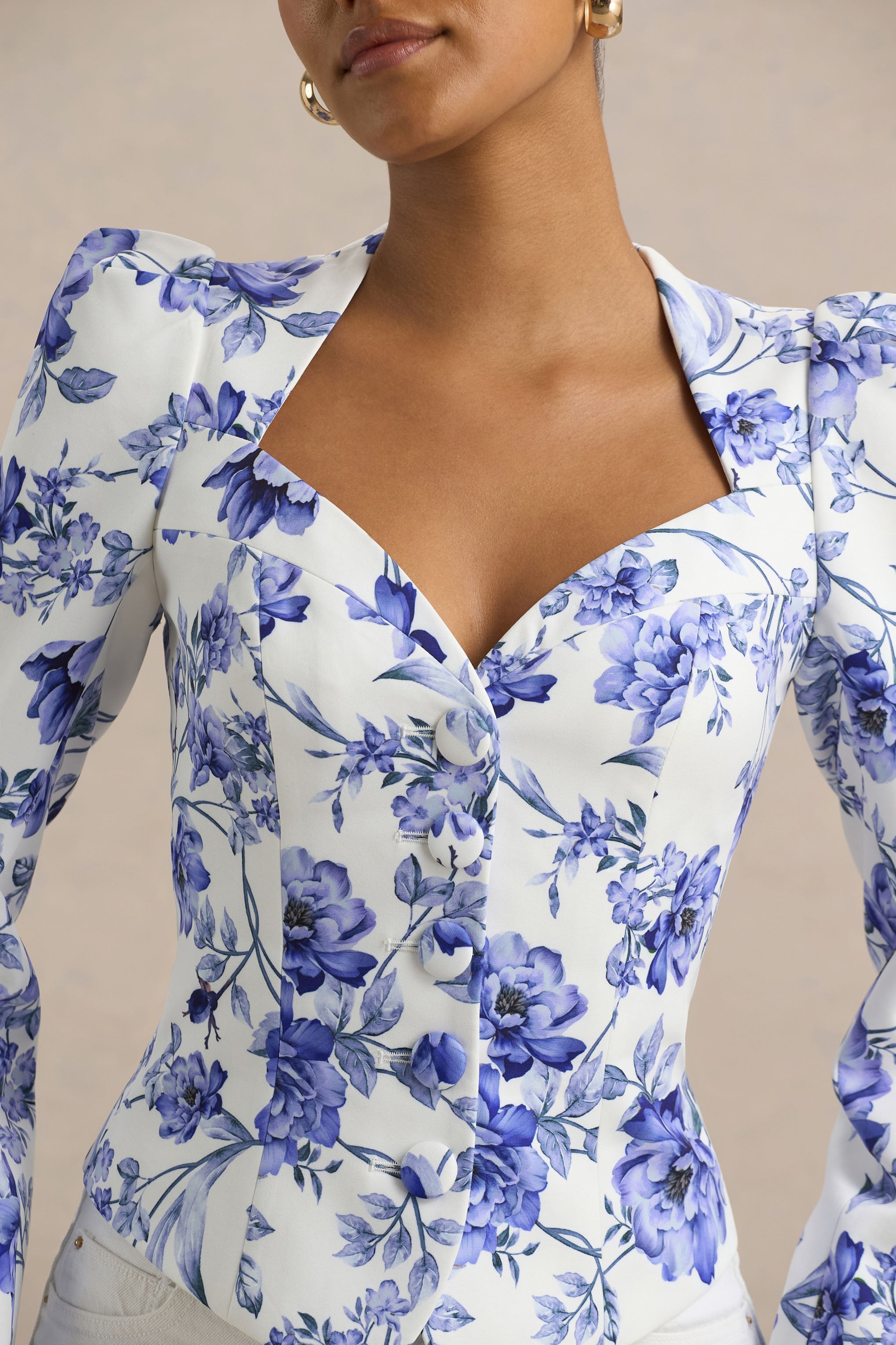 Olympia | Blaues Oberteil mit Blumenmuster und Sweetheart-Ausschnitt, tailliert
