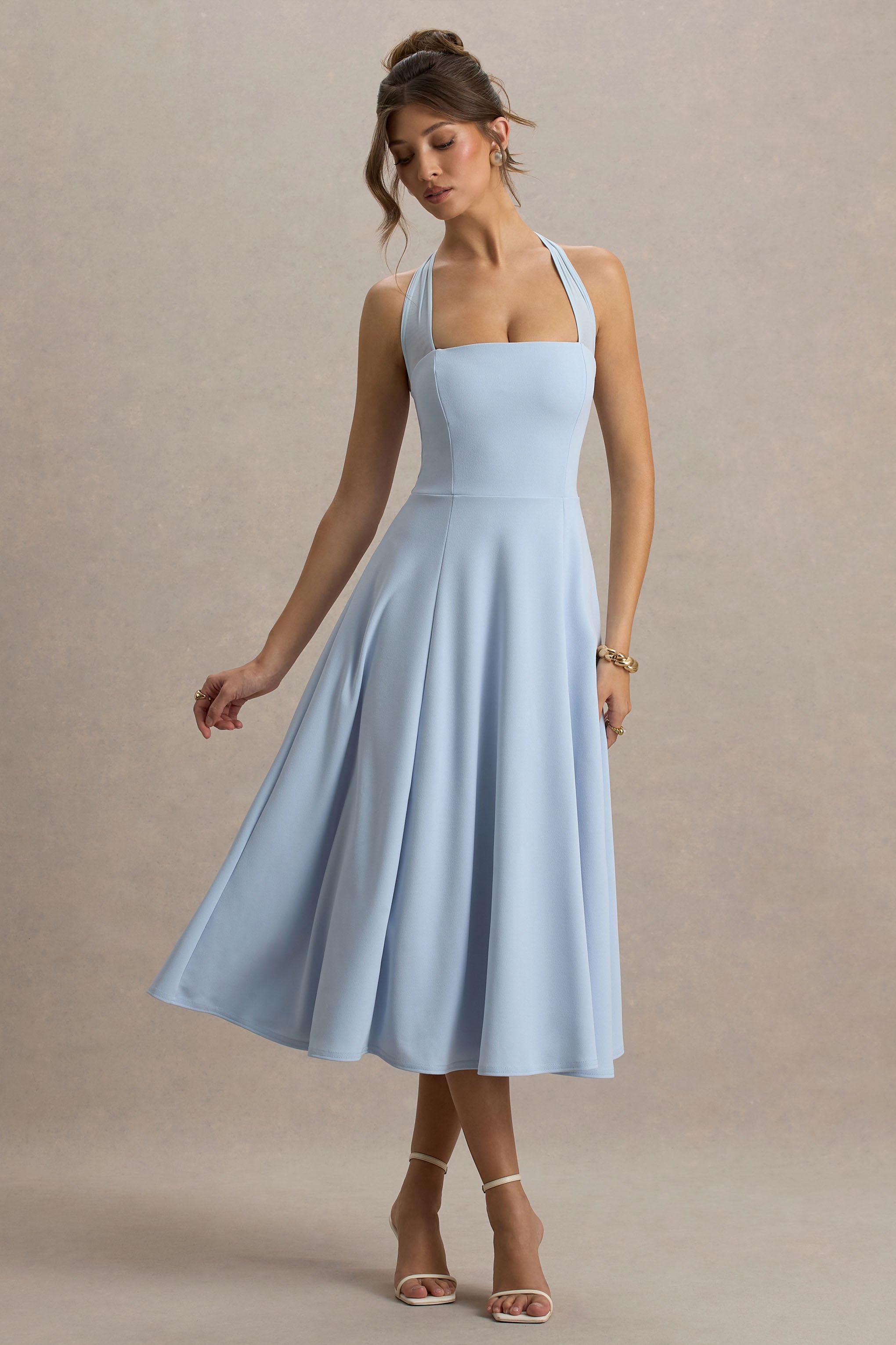 Auburn | Puderblaues Midikleid mit Halterneck