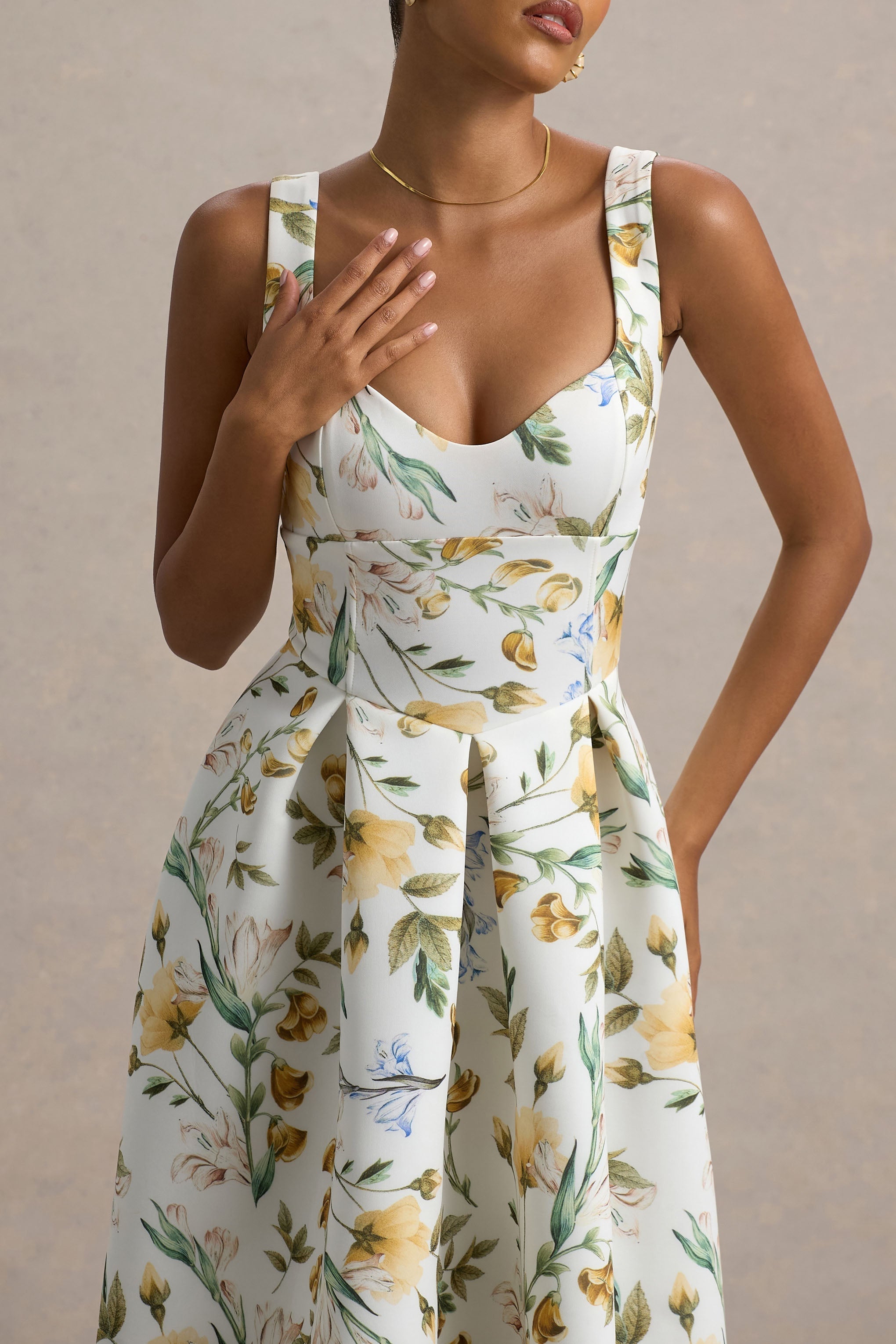 Rosemary | Midikleid mit Blumenmuster, Sweetheart-Ausschnitt und tief angesetzter Taille