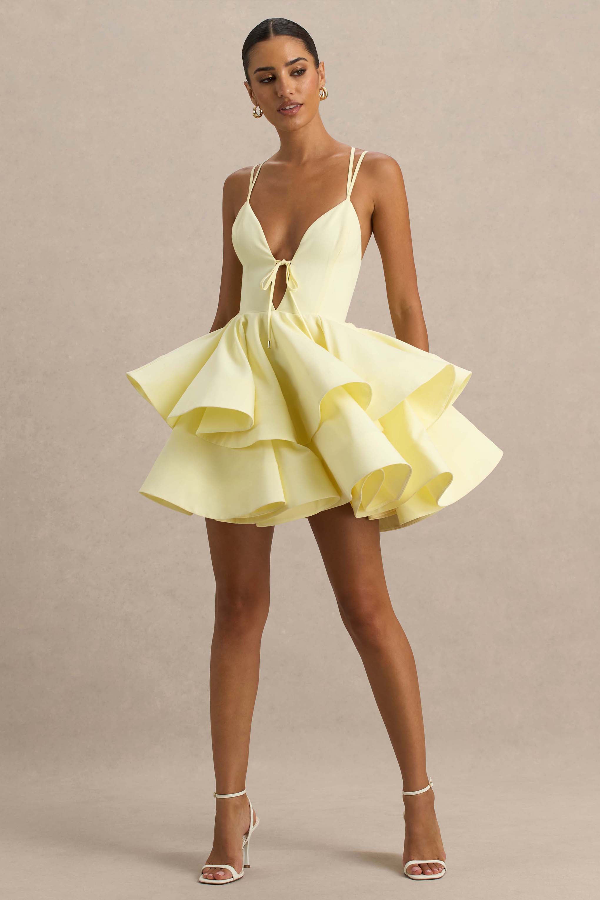 Flavia | Zitronenfarbenes Leinenkleid mit gerafftem Skater-Minirock.
