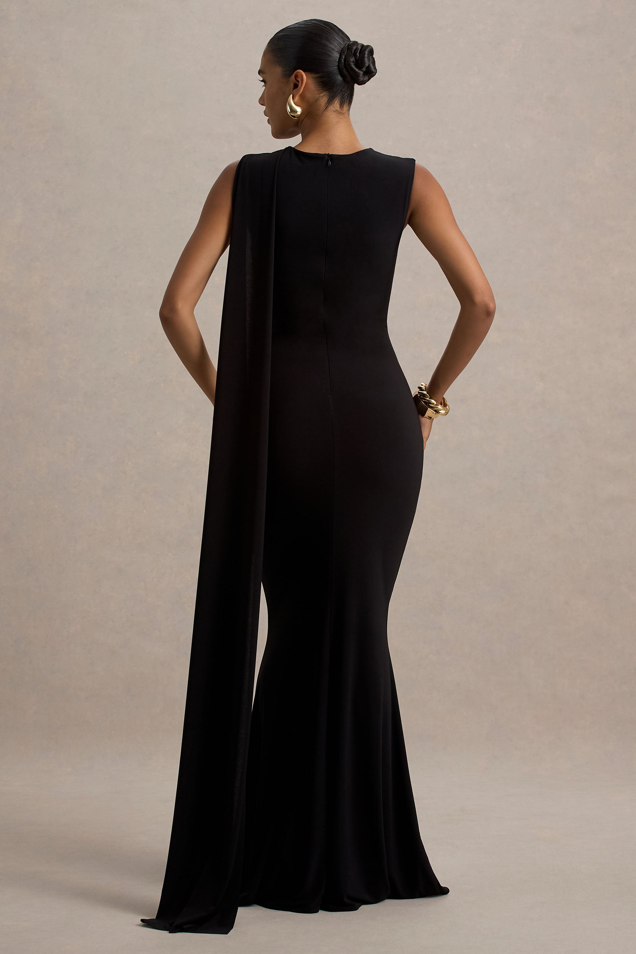 Mia | Schwarzes Maxikleid mit Bindegürtel