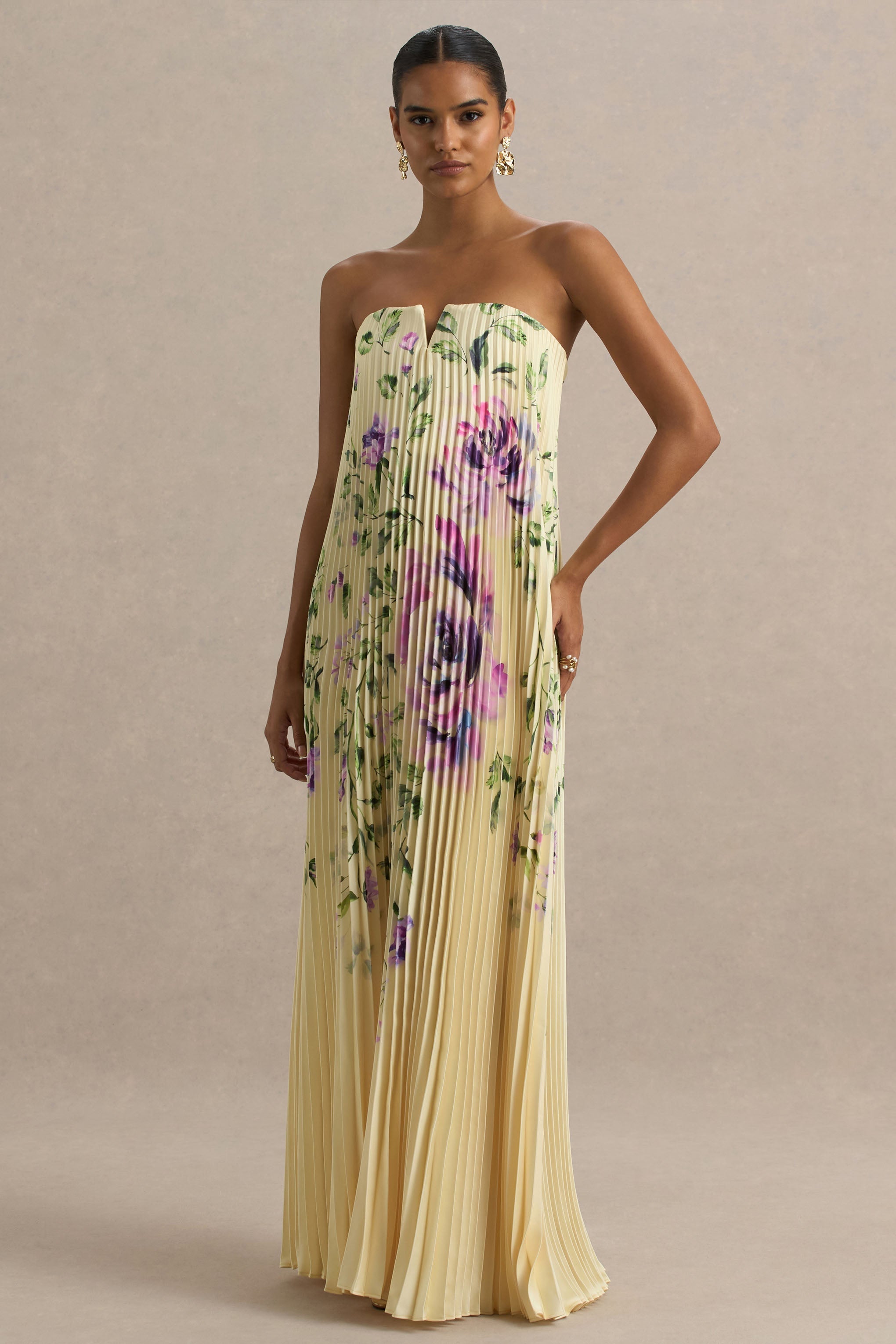 Bergamot | Maxikleid aus Satin mit Rosenmuster und Sweetheart-Ausschnitt.