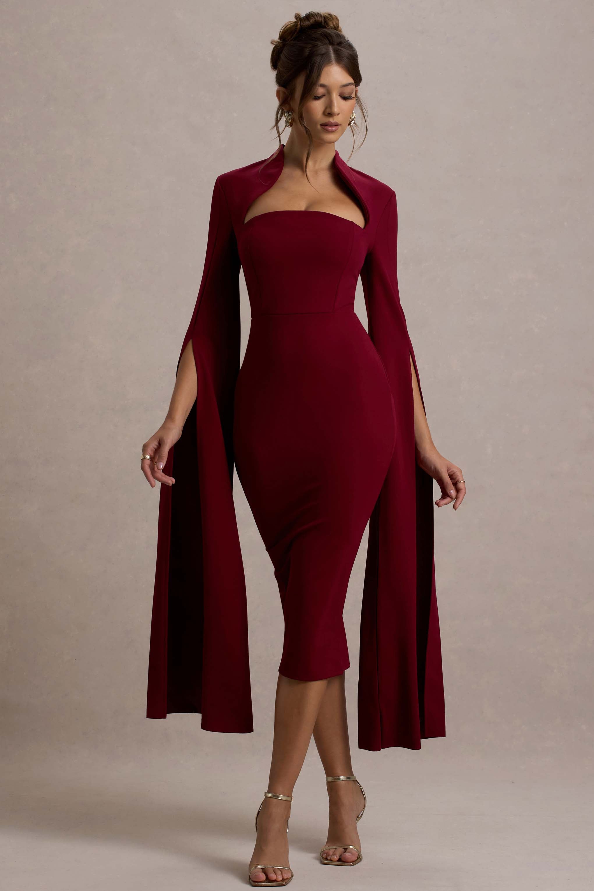 Linden | Berry Bodycon-Midikleid mit Umhangärmeln