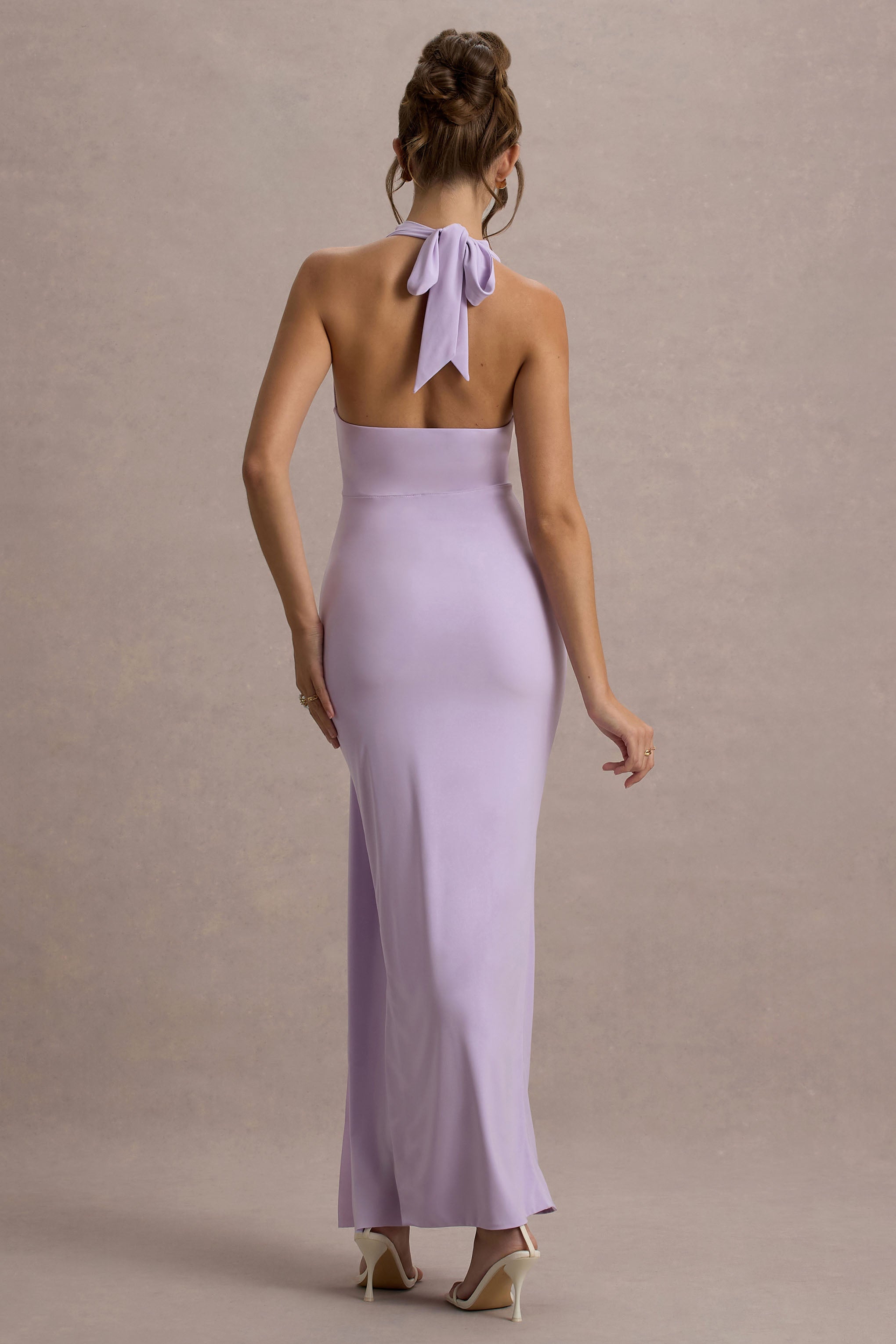Sunflower | Fliederfarbiges Maxi-Kleid mit hohem Kragen, Raffung und Schlitz